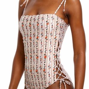 NWT Agua Bendita Sandy Papier one piece swimsuit